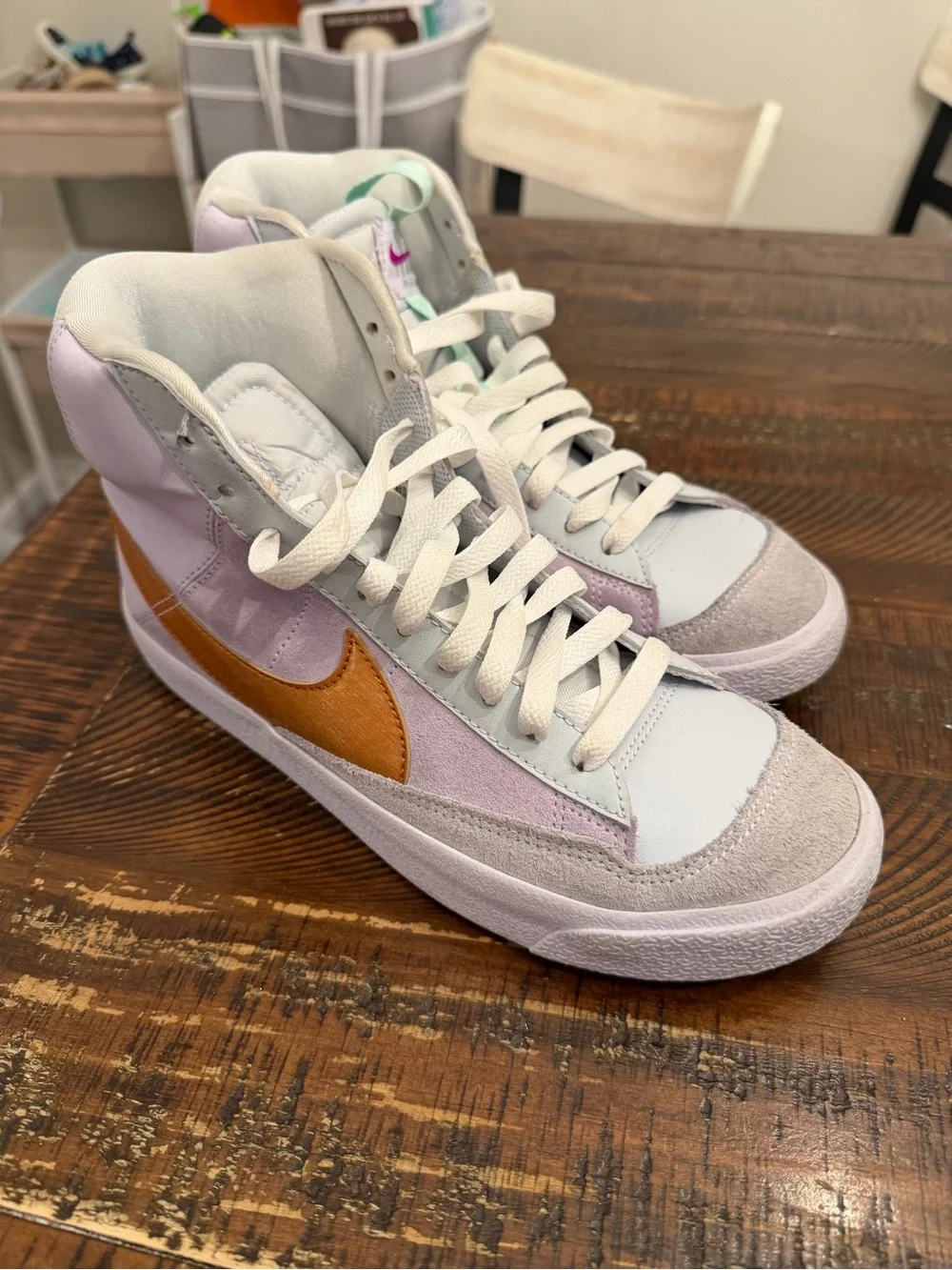 Nike Blazer Mid 77 Barely Grape Metallic Copper Size 6.5Y